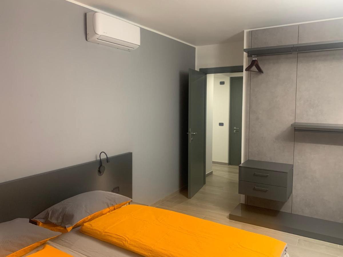 Rivacentro 2 Apartment ภายนอก รูปภาพ